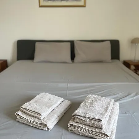 Large 2-bedroom Centre Art Apartment Sofia