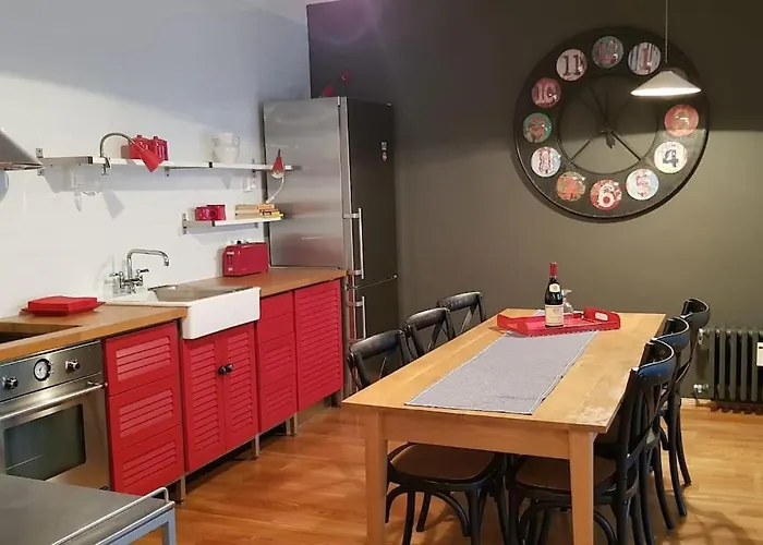 Apartment Large 2-bedroom Centre Art Sofia