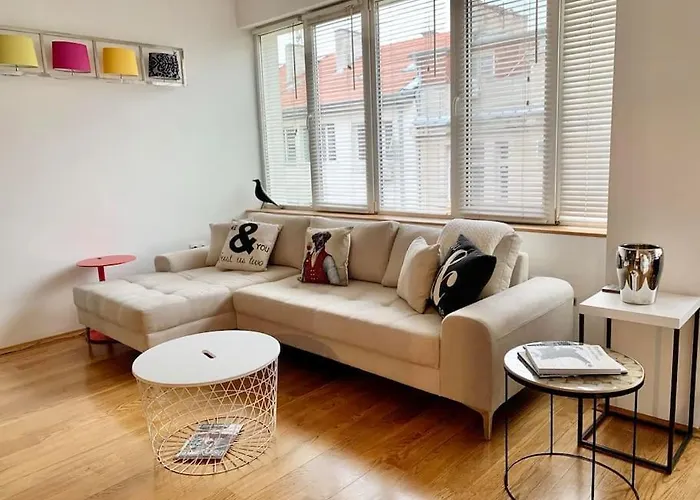 Large 2-bedroom Centre Art * Sofia