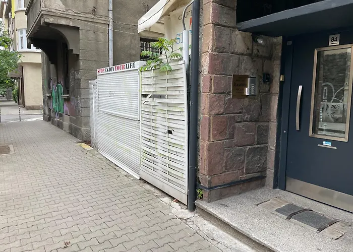 Apartament Large 2-bedroom Centre Art Sofia